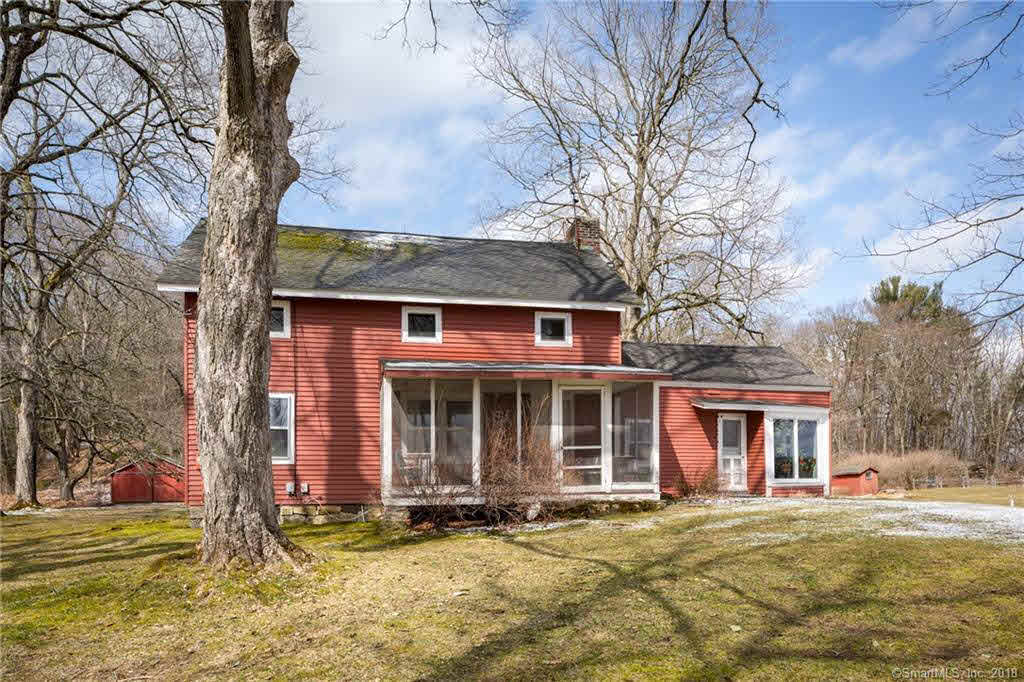 Building photograph for 273 WEATOGUE ROAD
